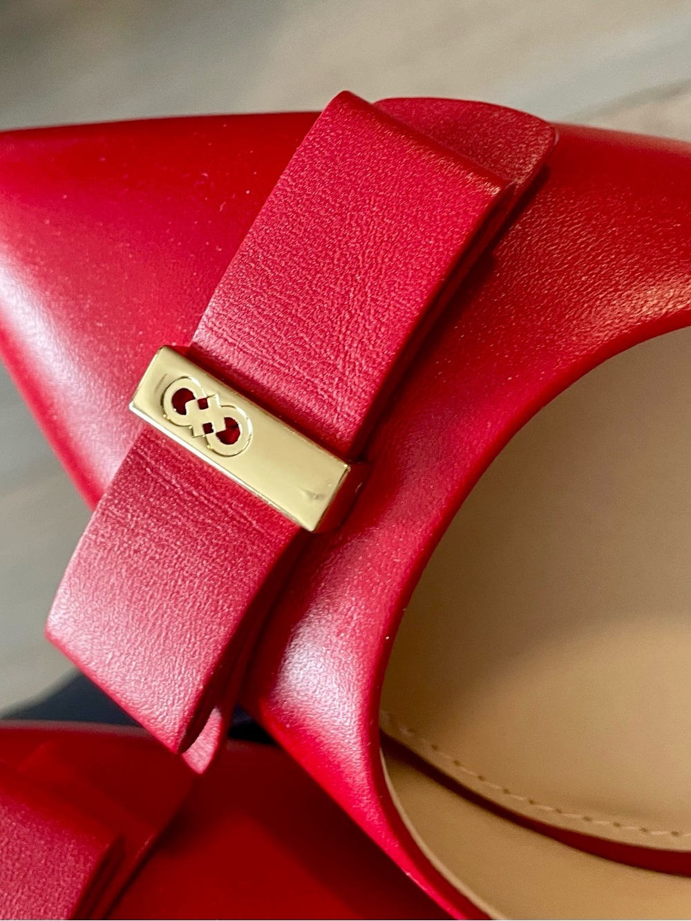 Brand New Cole Haan Red Pointed-Toe Flats with Bow and Gold Accent - Picture 2 of 7